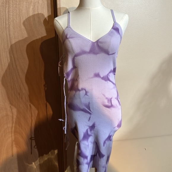 PrettyLittleThing Lavender Knit dress side tie - Picture 1 of 4